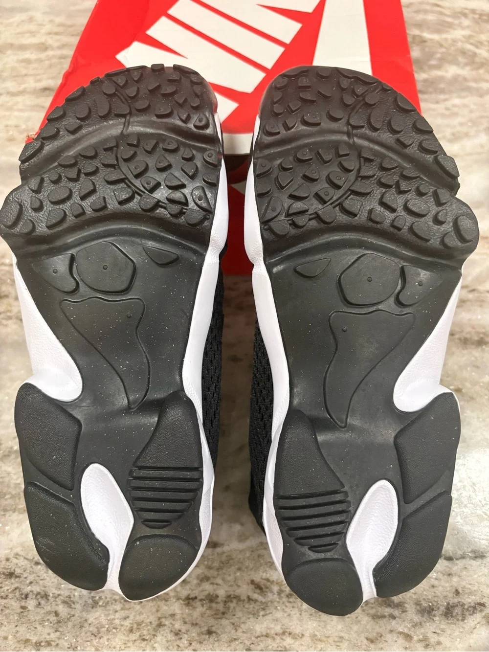 Nike Kids Rift Black/White 6Y 322359 014
